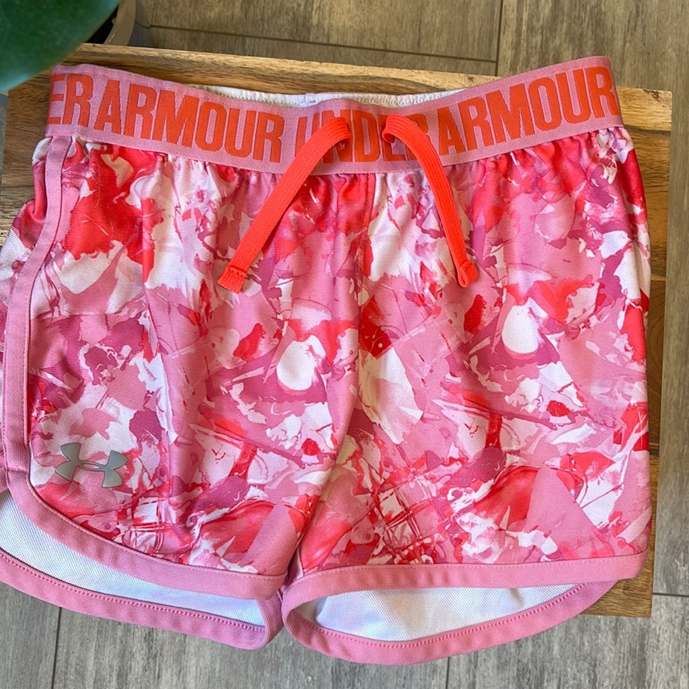 Under Armor Girls running shorts